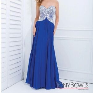 NWT Royal Blue Tony Bowls Beaded Chiffon Strapless Dress Size 2
